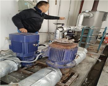 四川中央空調(diào)維?，F(xiàn)場